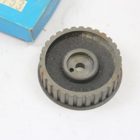 auxiliary axle pulley