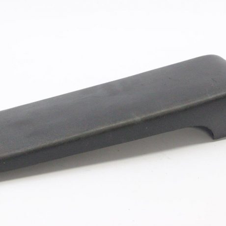 New (old stock) rear bumper right moulding