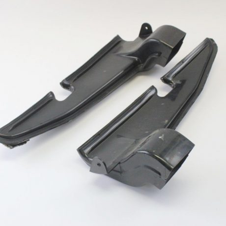 Lancia Beta Coupe serie 1 dashboard air pipes windscreen vents