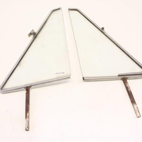 2x front door triangle window Windscreens and mirrors