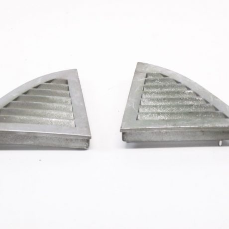 Lancia Beta Coupe exterior air vents left right