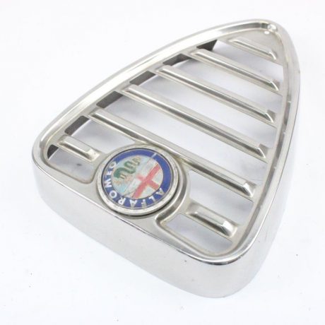radiator grill heart with emblem for Alfa Romeo Giulia/GT/GTV (105),Alfa Romeo Giulia/GT/GTV (105)