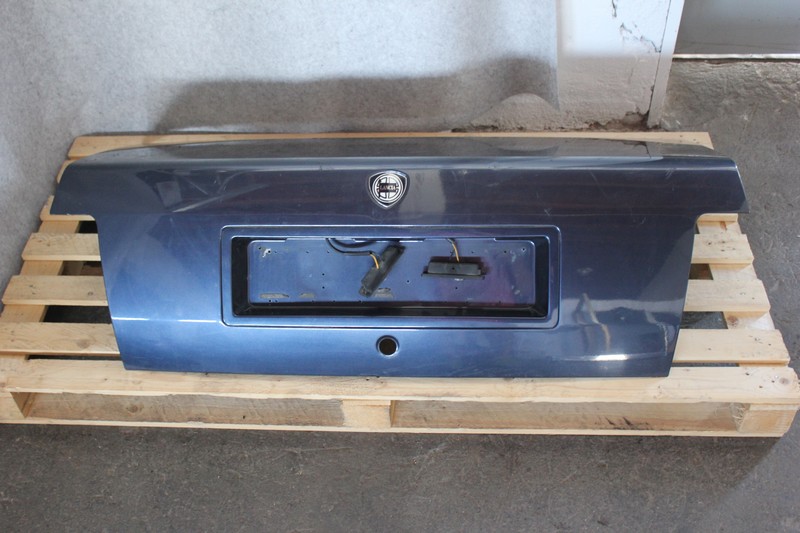 Lancia Thema 3 serie trunk cofano tail gate boot lid