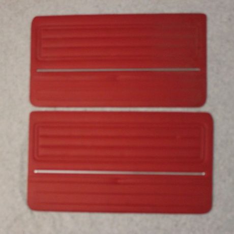 Fiat 128 interior front door panels red