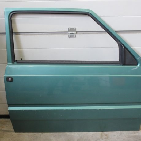 Fiat Panda 141 141A right door with handle and window