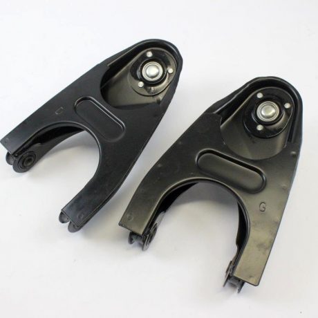 Renault R4 R6 front track control arms left right 832139900 832140000