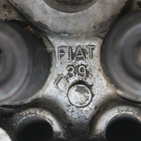 Fiat 128 cylinder head SOHC