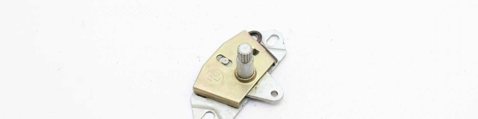 Fiat 600E left door handle mechanism